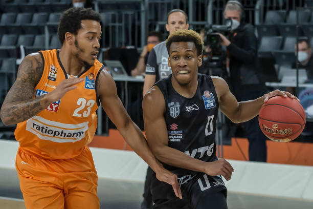 他们的防守 他们的防守