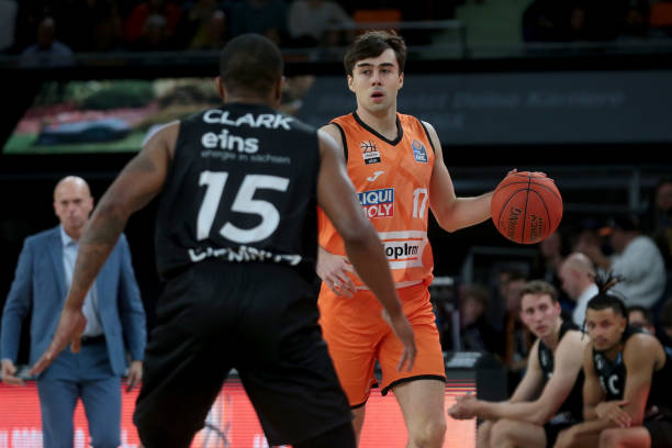 门前把握机 门前把握机